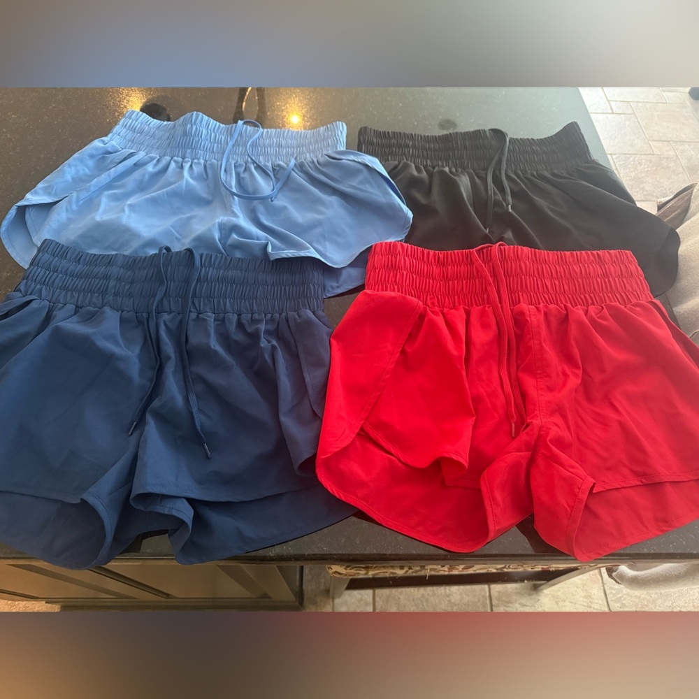 Cara Loren Active - Go-to runner short Size Medium selling as a lot (like new)